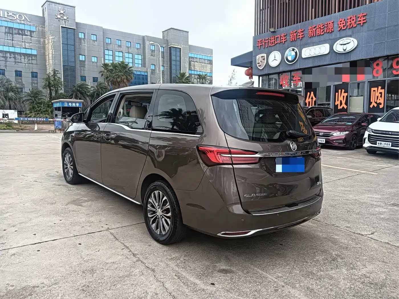 BUICK GL8