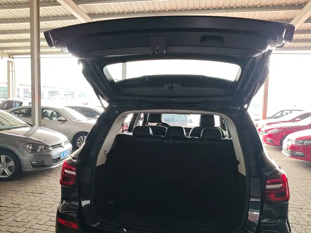 Roewe RX5 2024 2023 PLUS 330TGI Automatic Trend-leading Smart Benefit Edition