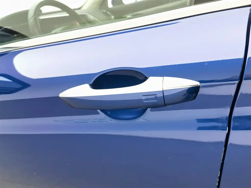 GEELY AUTOMOBILE XINGYUE