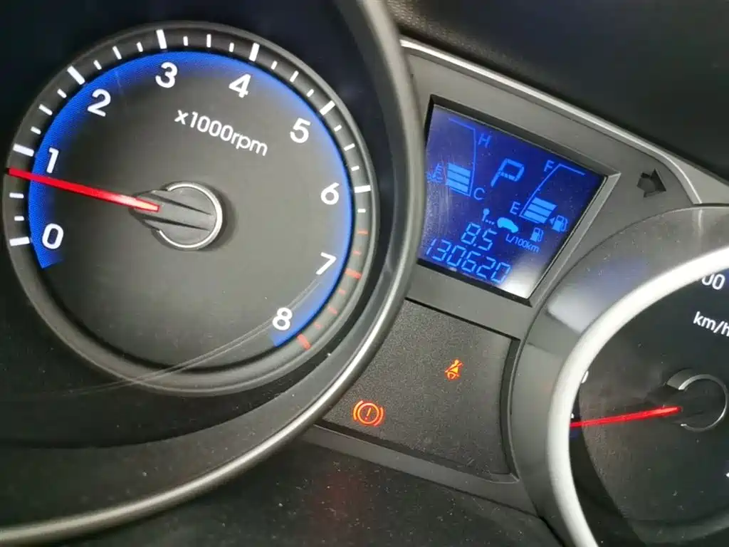 Hyundai Beijing Hyundai ix35 2013 2.0L Auto 2WD Smart GLS China IV фото 19