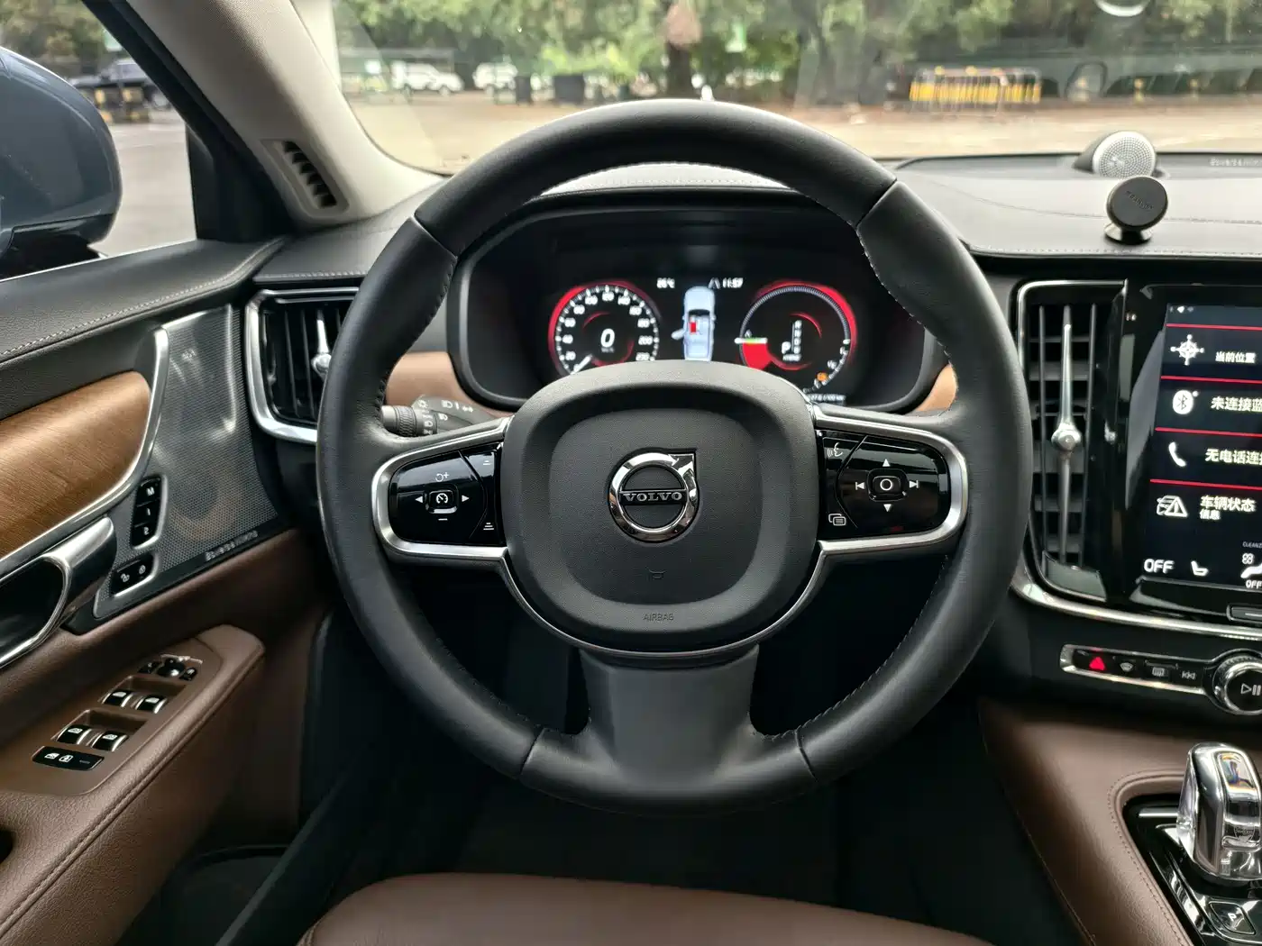 VOLVO S90 PLUG IN HYBRID