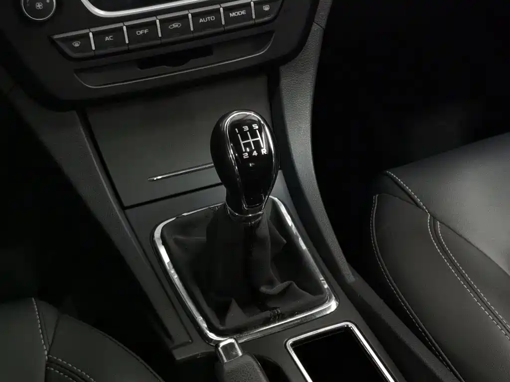 GEELY AUTOMOBILE EMGRAND