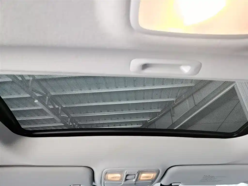 Hyundai Beijing Hyundai ix35 2013 2.0L Auto 2WD Smart GLS China IV фото 25