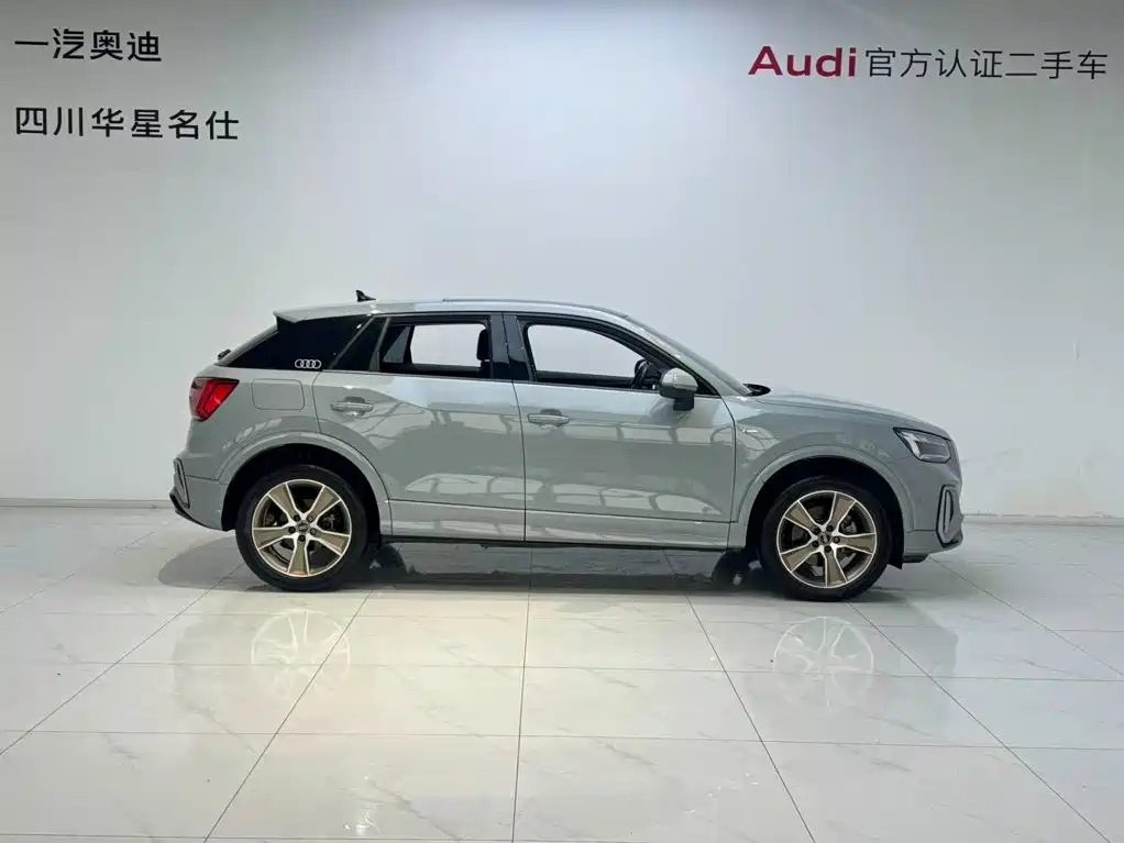 Фото 3 - Audi Q2L