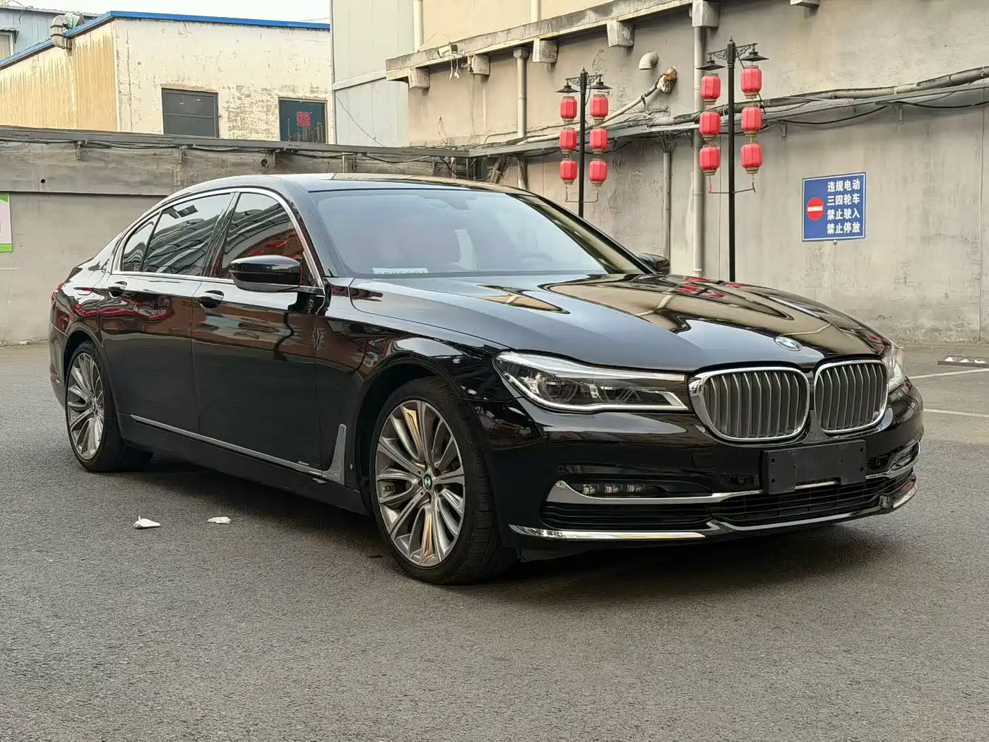 BMW 7 Series 2018 740Li Leading Type Excellence Package фото 3