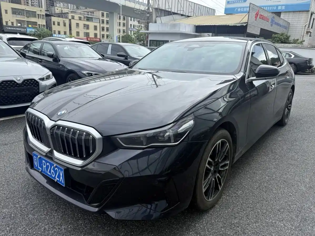BMW 5 Series 2026 2026 Model Year Facelift 525Li M Sport Package
