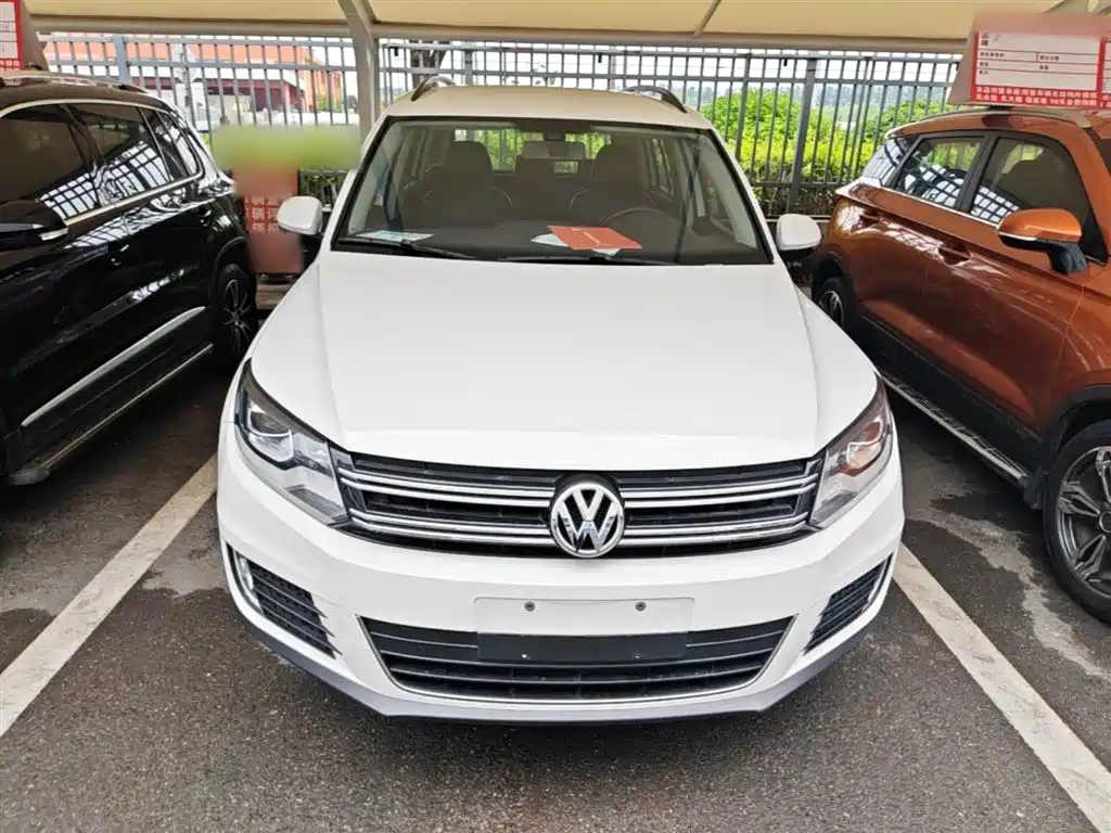 Volkswagen Tiguan 2015 1.8TSI Automatic 2WD Comfortline фото 3