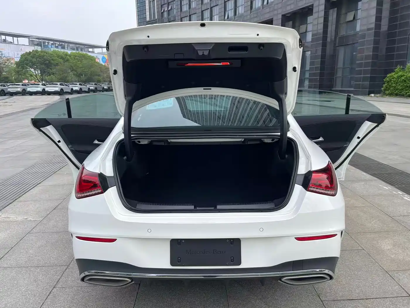 Mercedes-Benz CLA (Import) 2021 CLA 200 фото 16