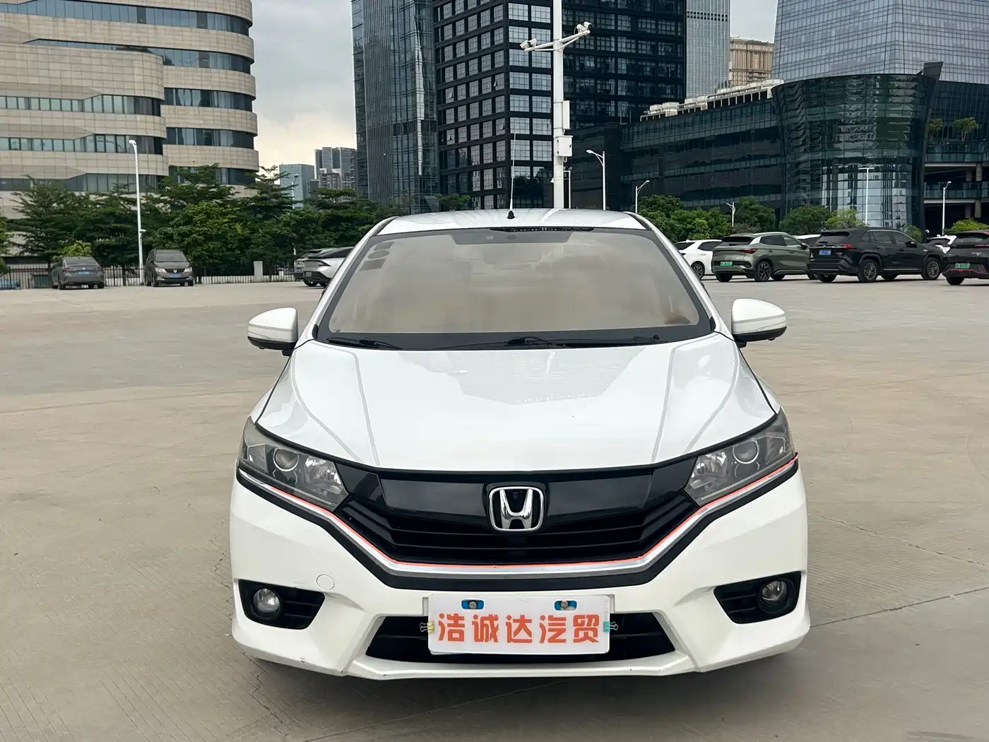 Honda Greiz 2016 2016 1.5L CVT Classic Edition
