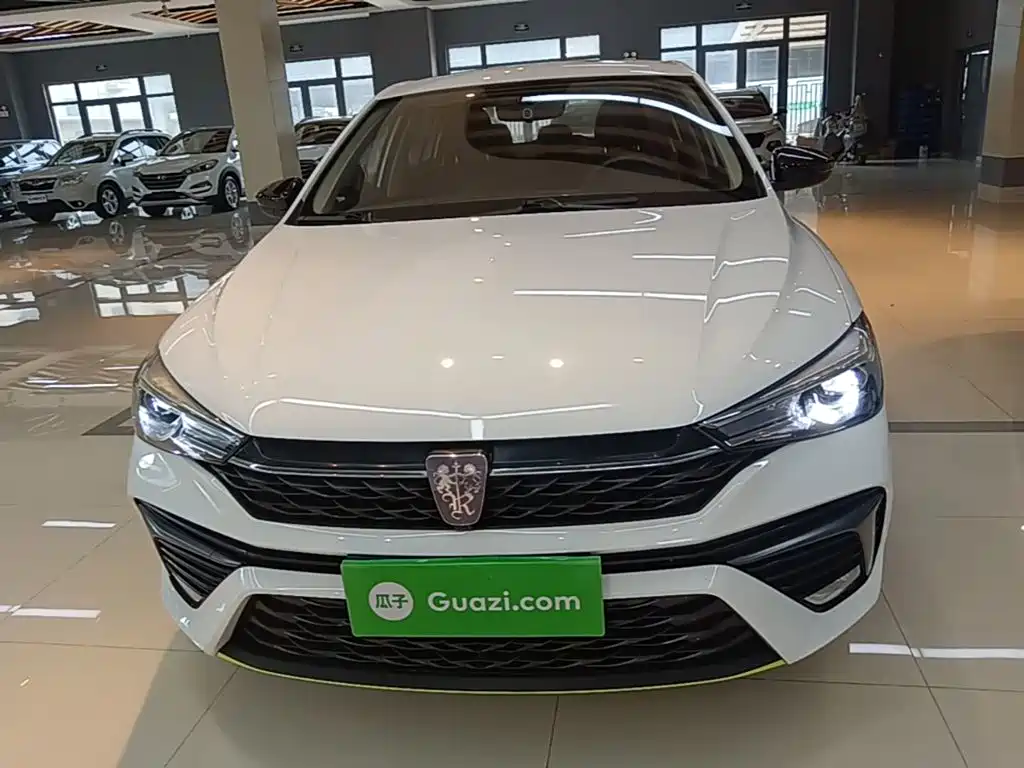 Фото 3 - Roewe i5