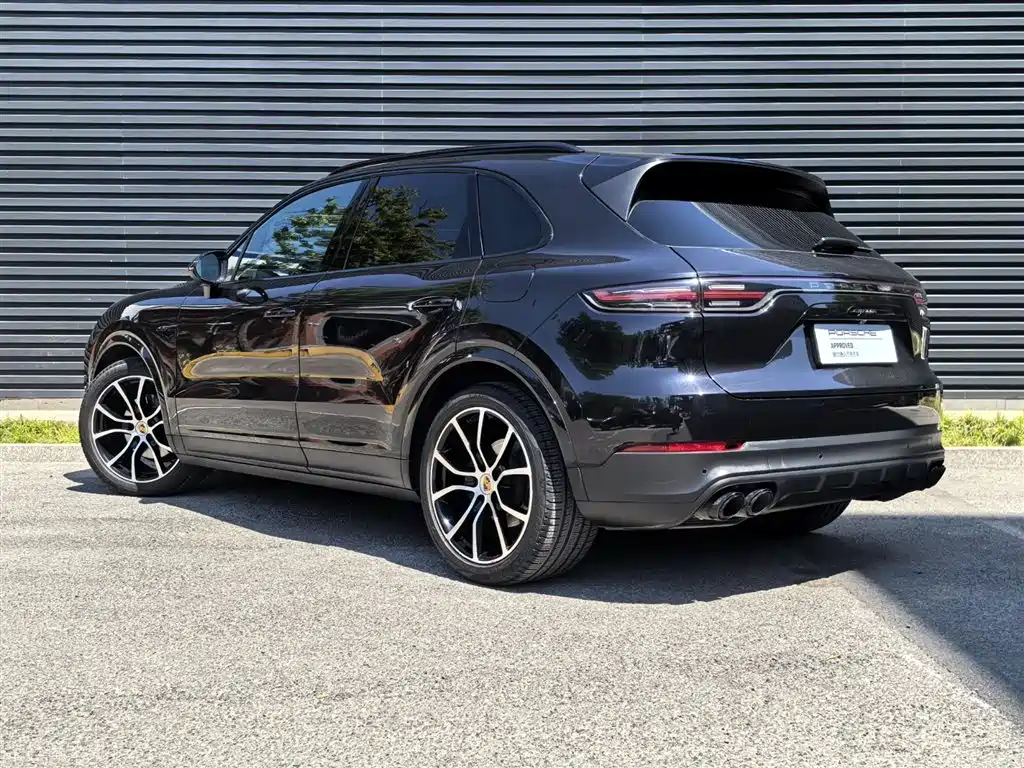 Porsche Cayenne New Energy 2021 Cayenne E-Hybrid 2.0T фото 3
