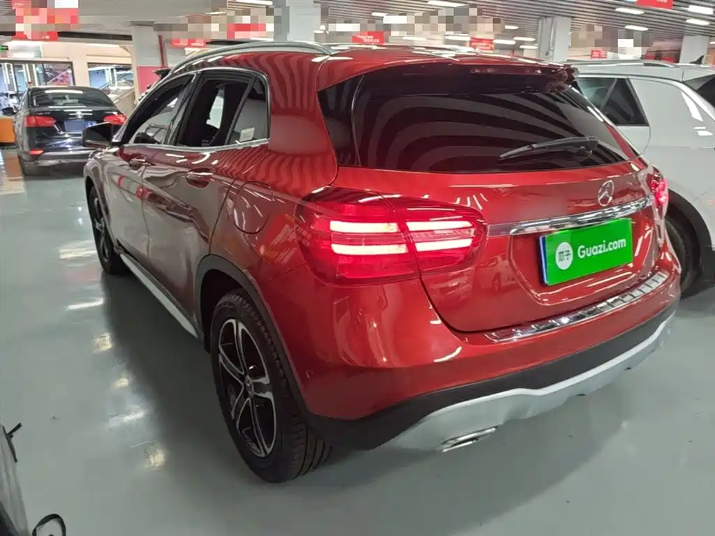 Mercedes-Benz GLA 2018 GLA 200 Fashion фото 5