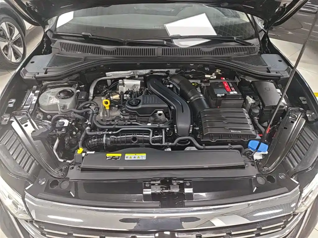 Volkswagen Sagitar 2023 300TSI DSG Surpassing Edition фото 20