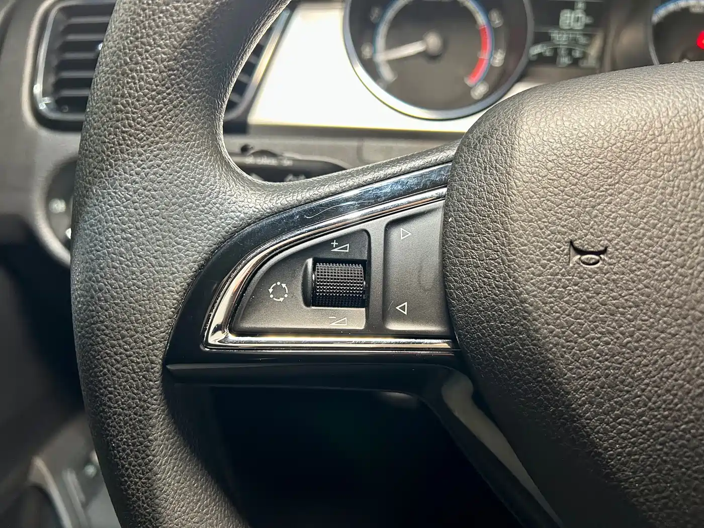 Škoda Rapid 2022 1.5L Automatic Comfort Edition фото 12