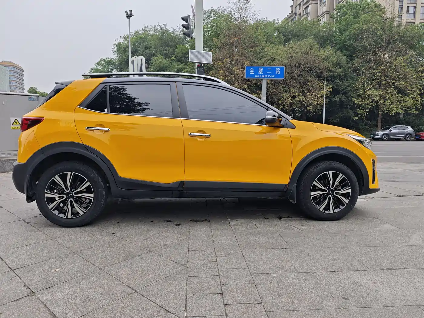 Kia KX1 2021 1.4L CVT Fun Sunroof Version фото 6