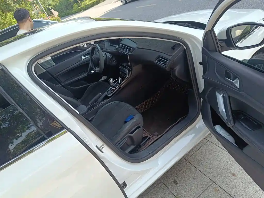 Photo 20 - Peugeot 308