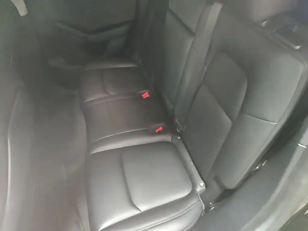 Фото 17 - Tesla Model Y