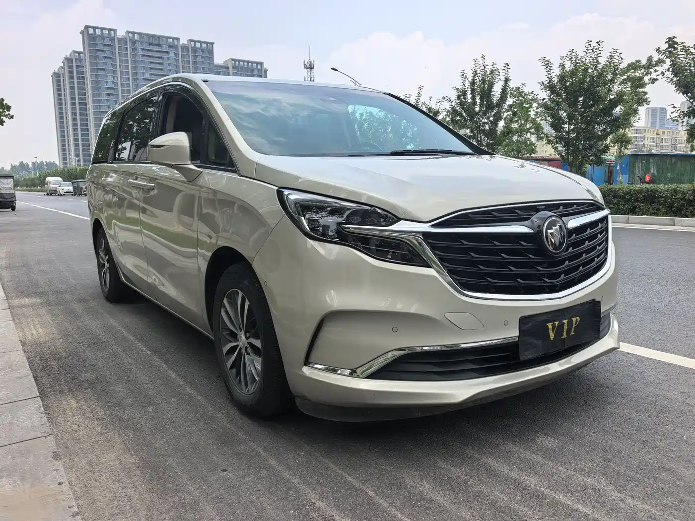 Buick GL8 2020 Model ES Landglory 653T Premium фото 2