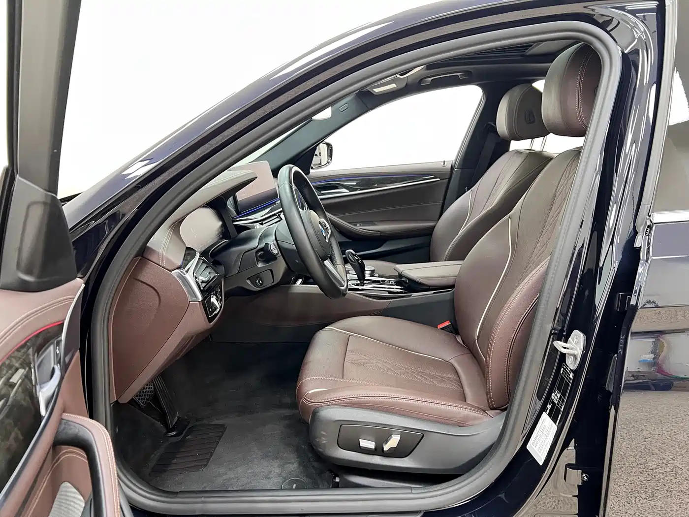 BMW 5 Series 2022 Facelift 525Li M Sport Package фото 15