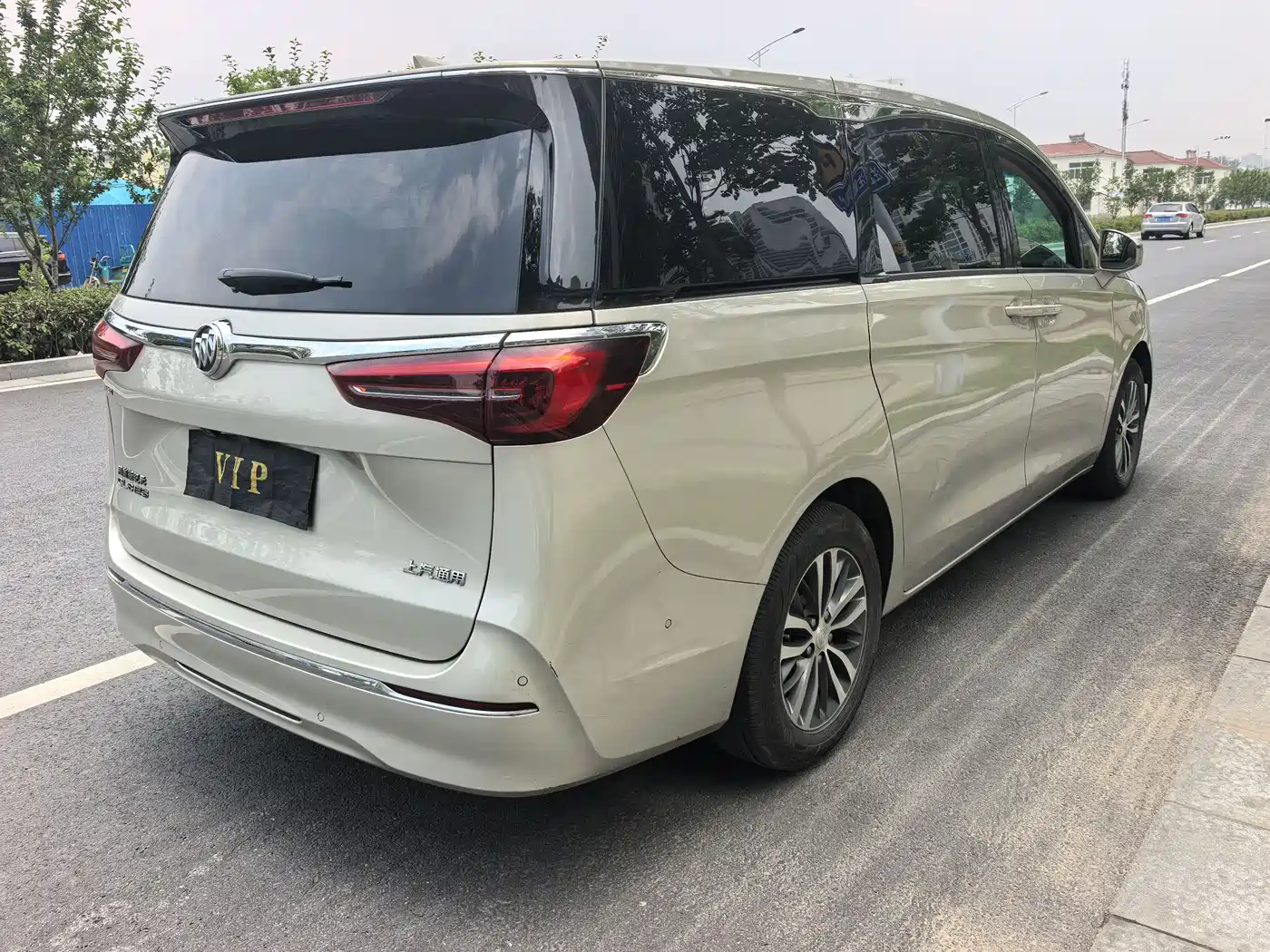 Buick GL8 2020 Model ES Landglory 653T Premium фото 8