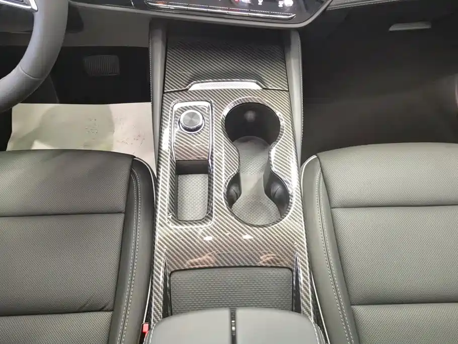 Buick Envision Plus 2025 2025 Enclave Plus 28T 2WD Platinum Edition