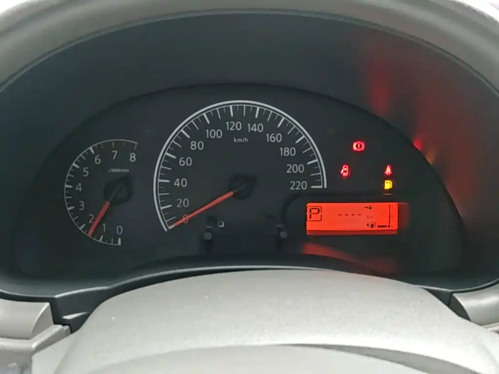 Nissan Sunny 2016 2015 1.5XE CVT Comfort