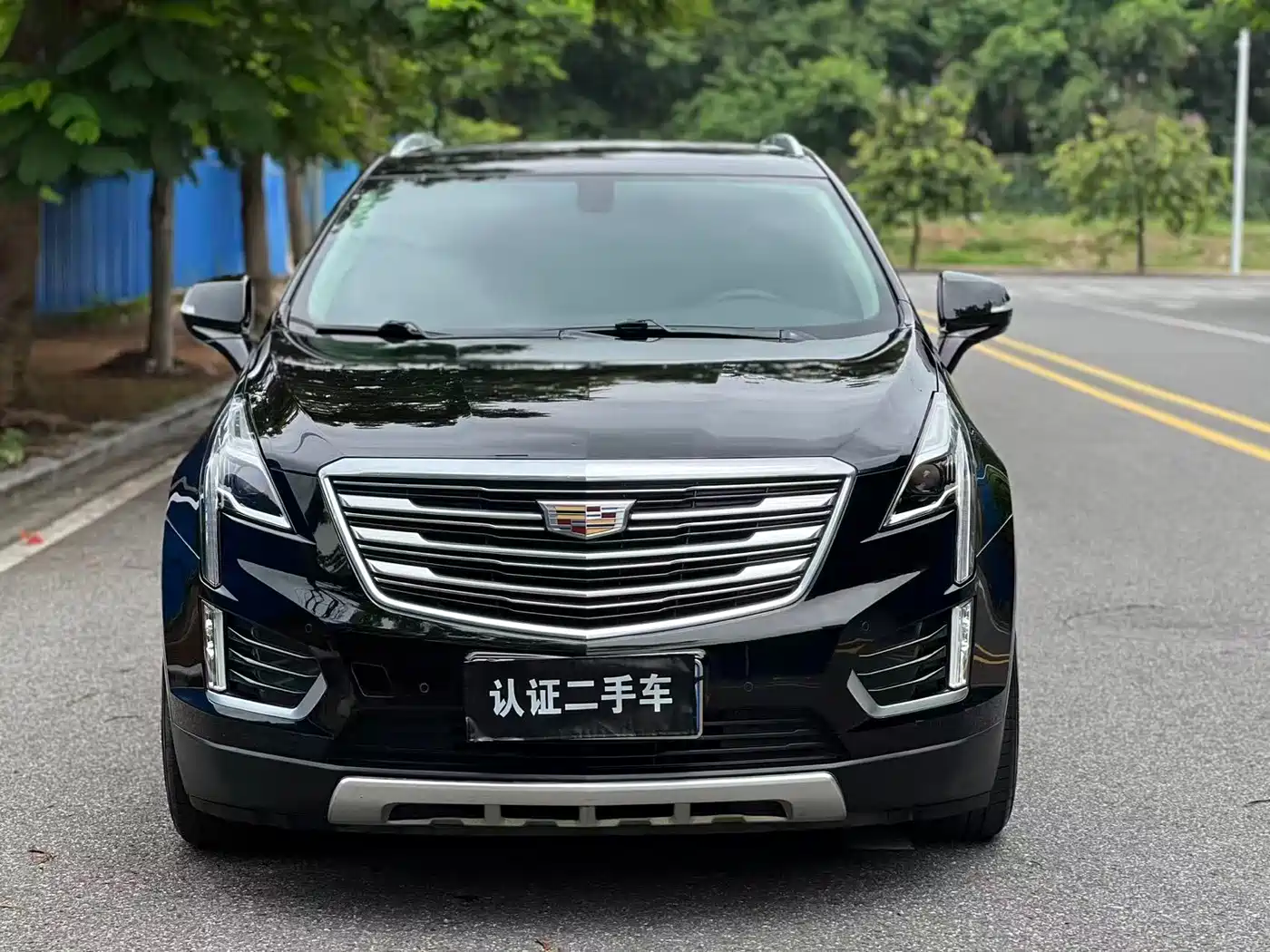 Photo 2 - Cadillac XT5