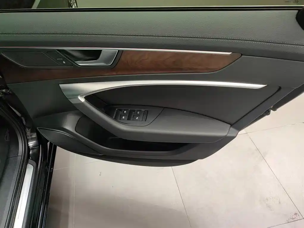 Audi A6L New Energy 2021 2020 55 TFSI e quattro