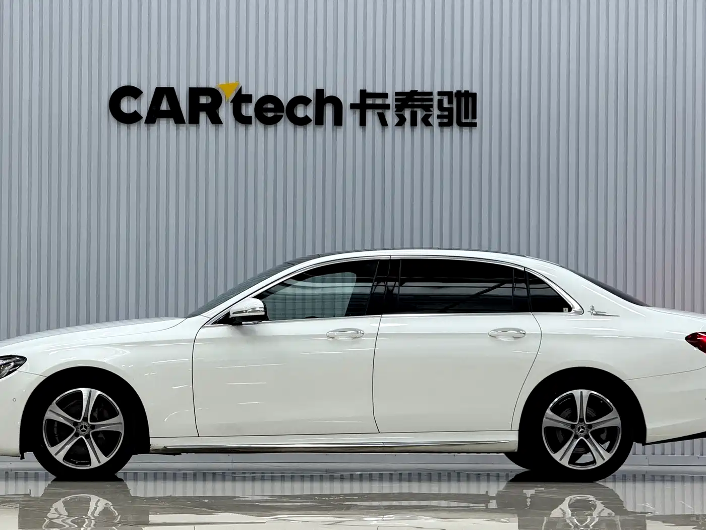 Mercedes-Benz E-Class 2019 E 200 L Sport фото 26