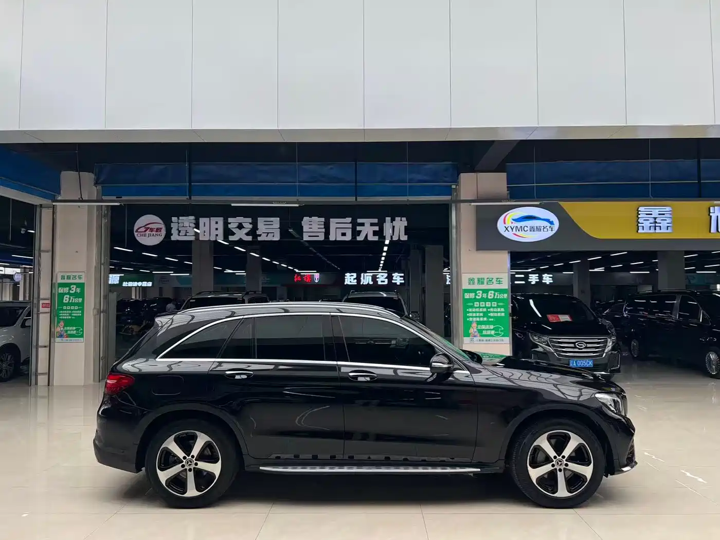Mercedes-Benz GLC 2019 Facelift GLC 260 L 4MATIC Luxury фото 4