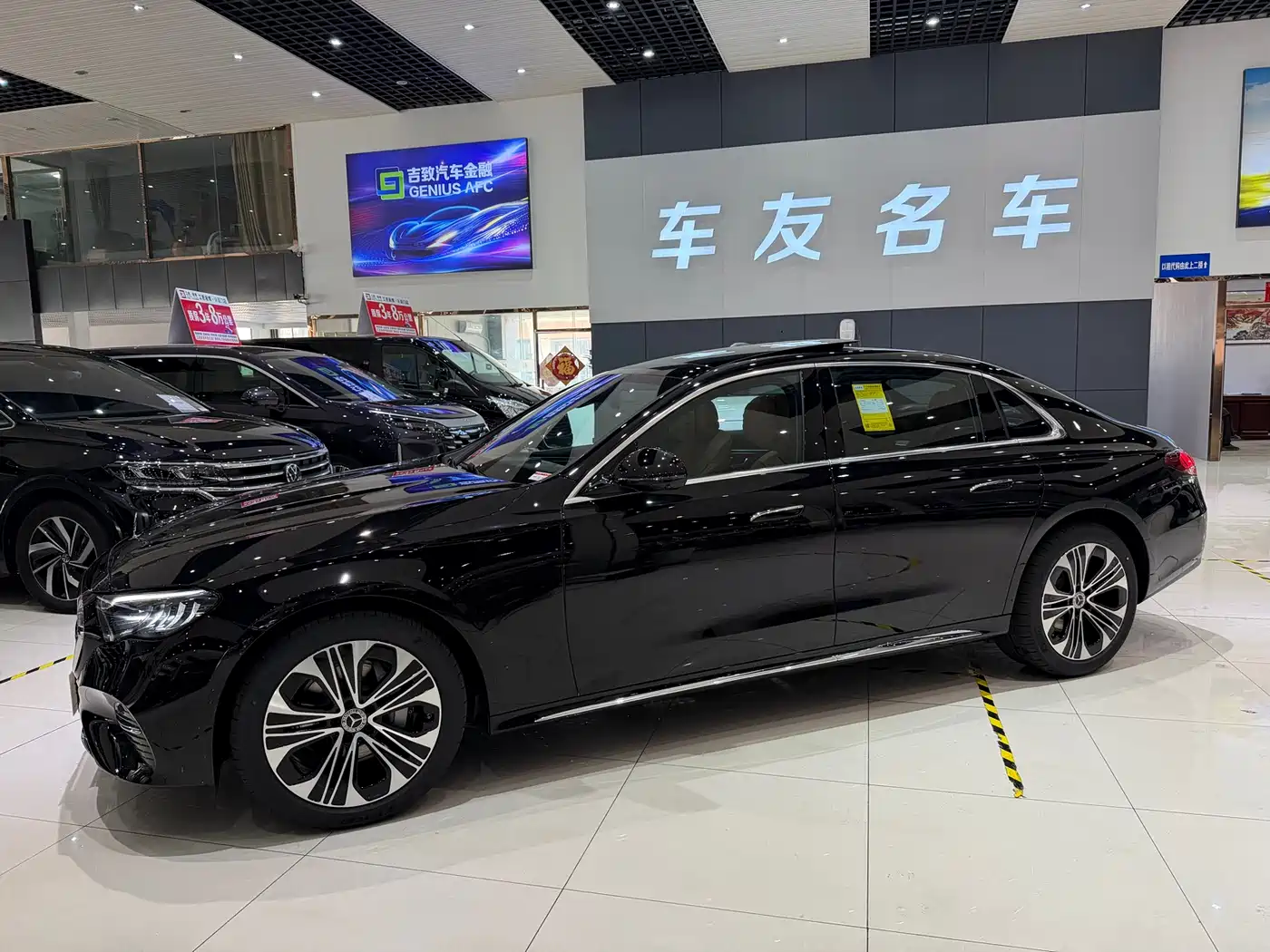 MERCEDES-BENZ E-CLASS