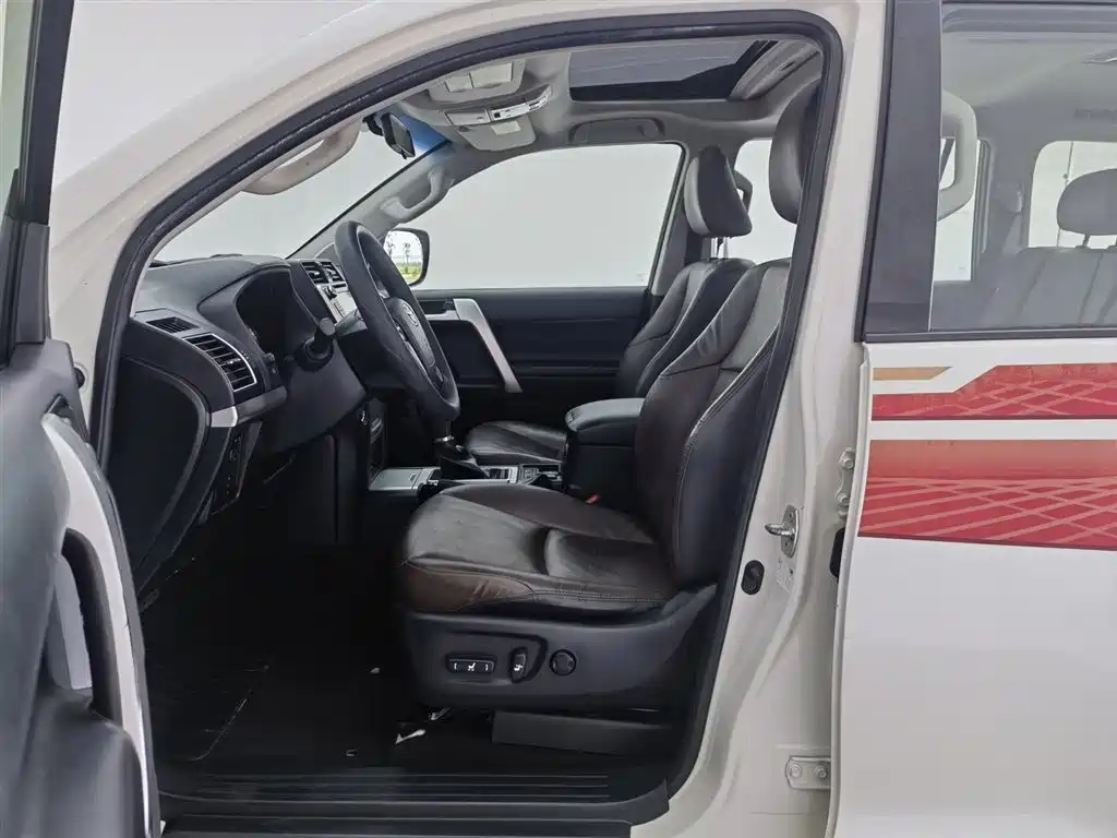 Toyota Prado 2019 3.5L Automatic TX-L Zunxiang Edition with Rear-mounted Spare Tire фото 10