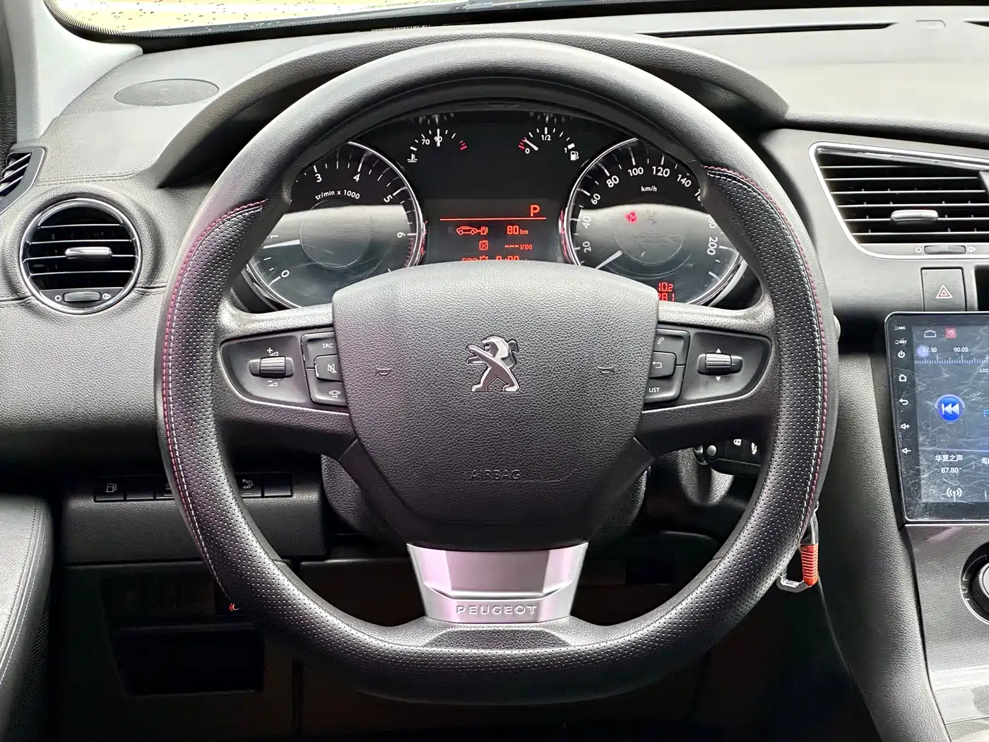Peugeot 3008 2016 1.6THP Automatic Classic Edition фото 13