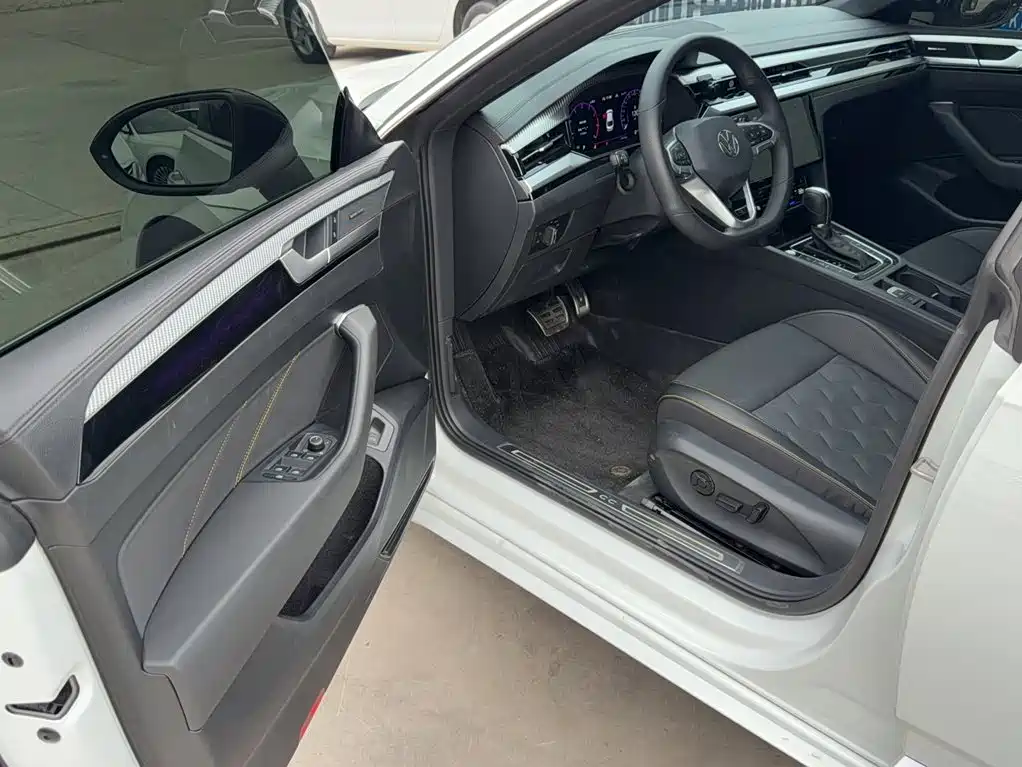 Volkswagen CC 2026 2026 380TSI Eye-catching 30 Million Special Edition