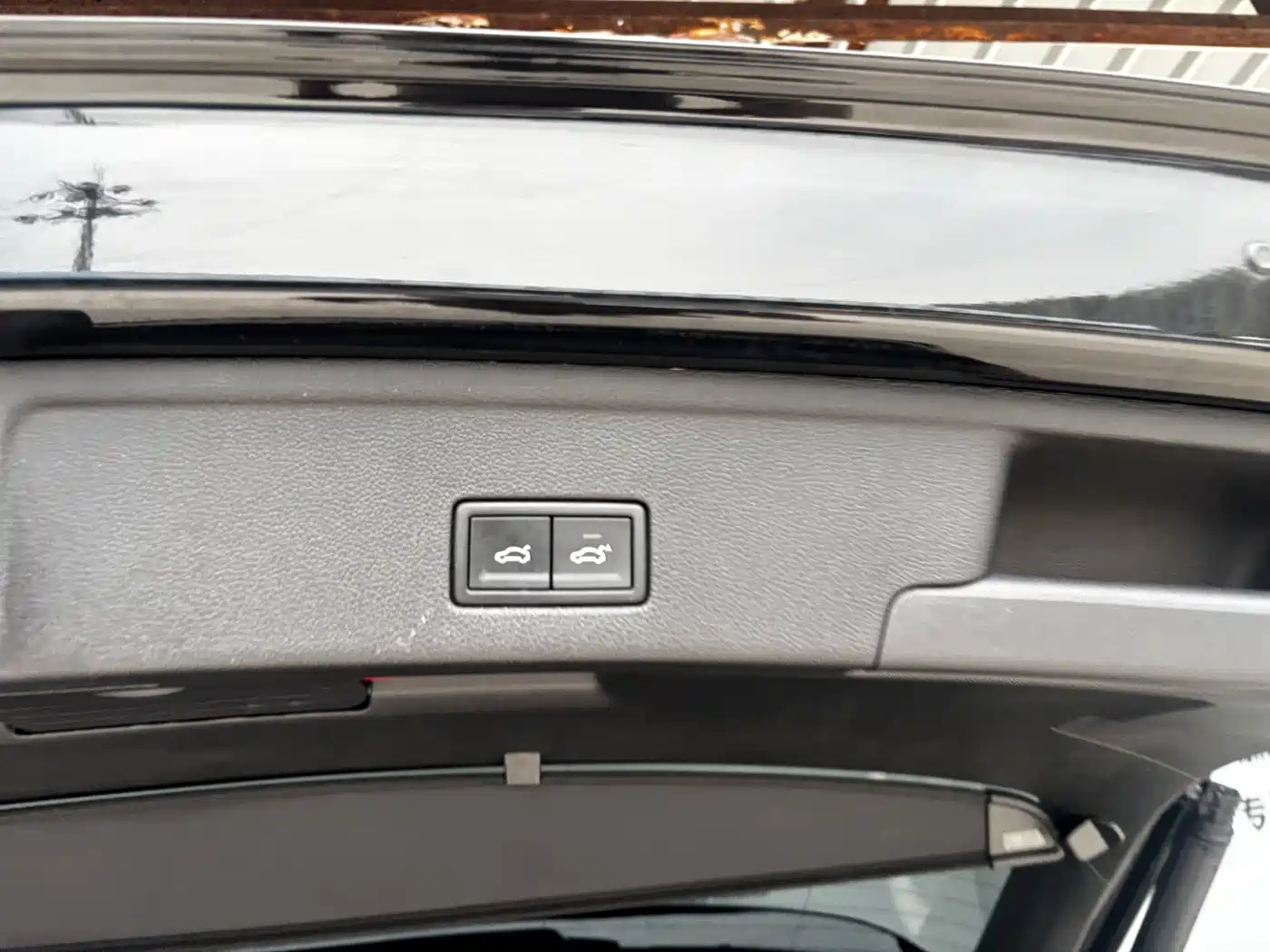 Volkswagen Touareg 2024 2023 2.0TSI R-Line Edition