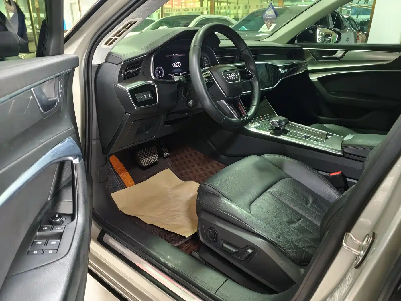 Audi A6L 2019 40 TFSI Luxury Elegance фото 5