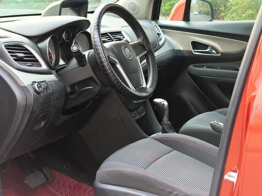 Фото 12 - Buick Encore