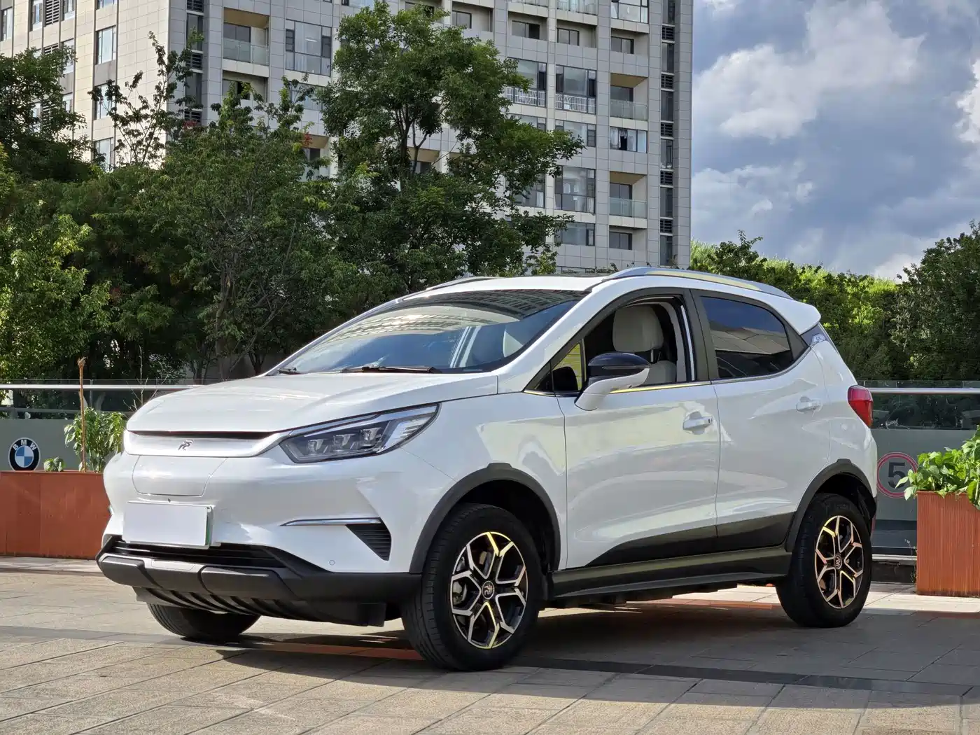 BYD Yuan Pro 2022 2021 401KM Premium Model