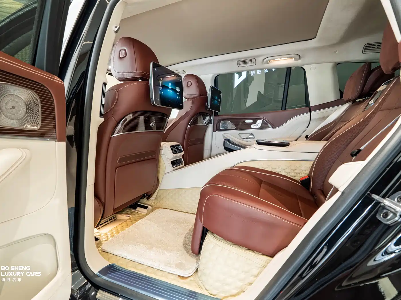 Mercedes-Benz Maybach GLS 2022 GLS 600 4MATIC Ceremony Edition фото 26