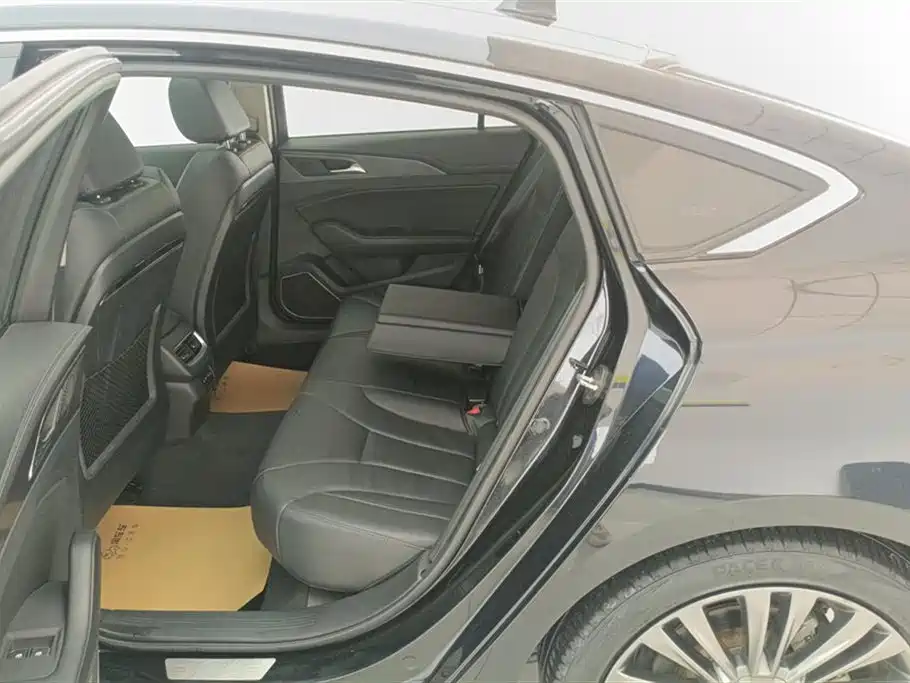 Hongqi H5 2020 1.8T Automatic Smart Connection Qi Rhythm Edition фото 11