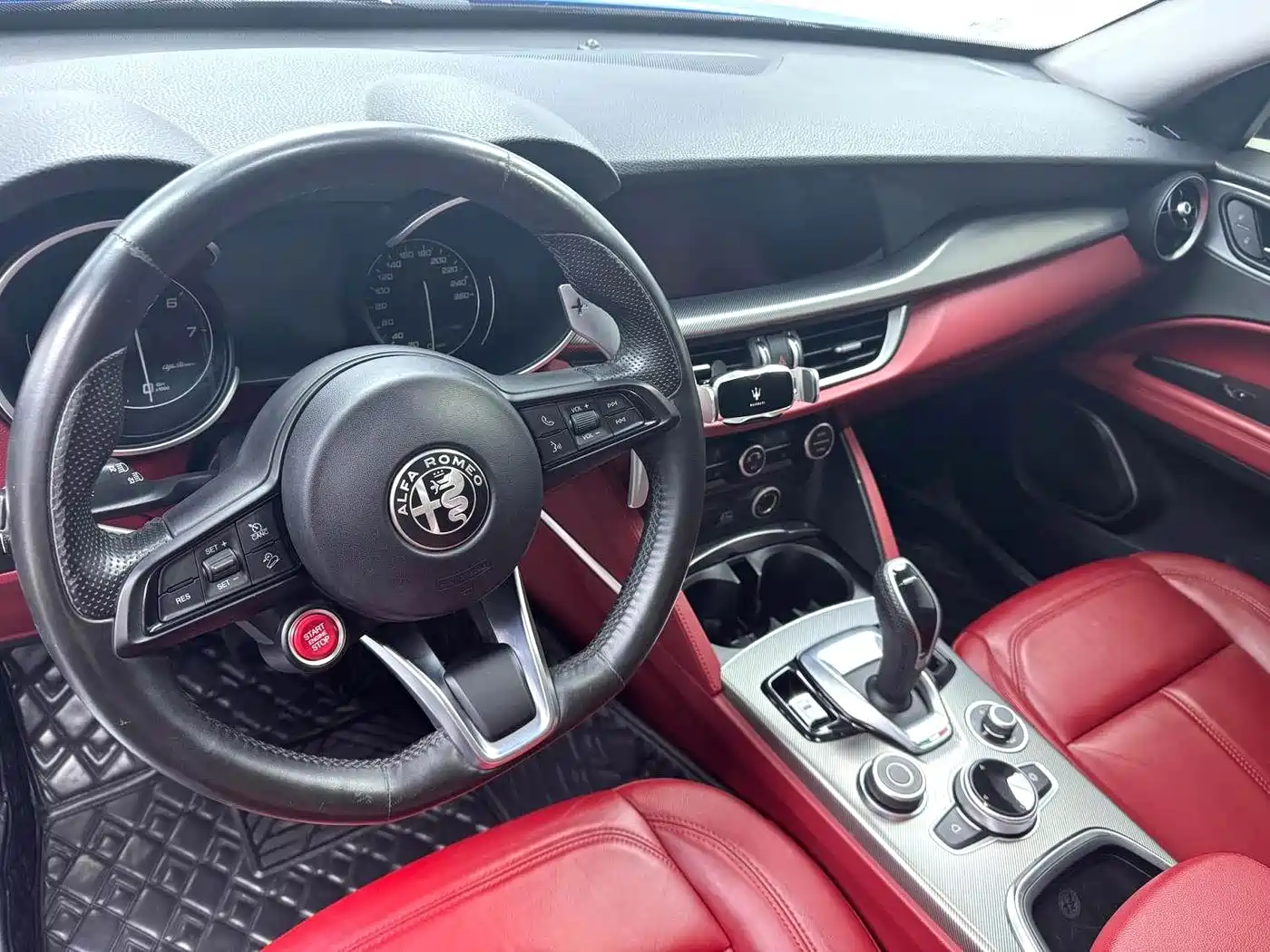 Alfa Romeo Stelvio 2021 2020 2.0T 280HP Luxury Edition