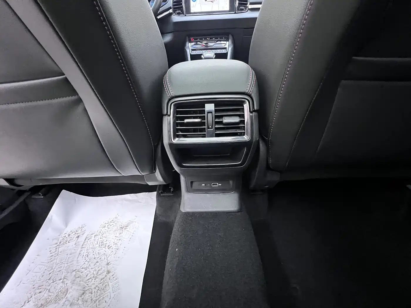 Škoda Karoq 2023 TSI280 Luxury Edition фото 21