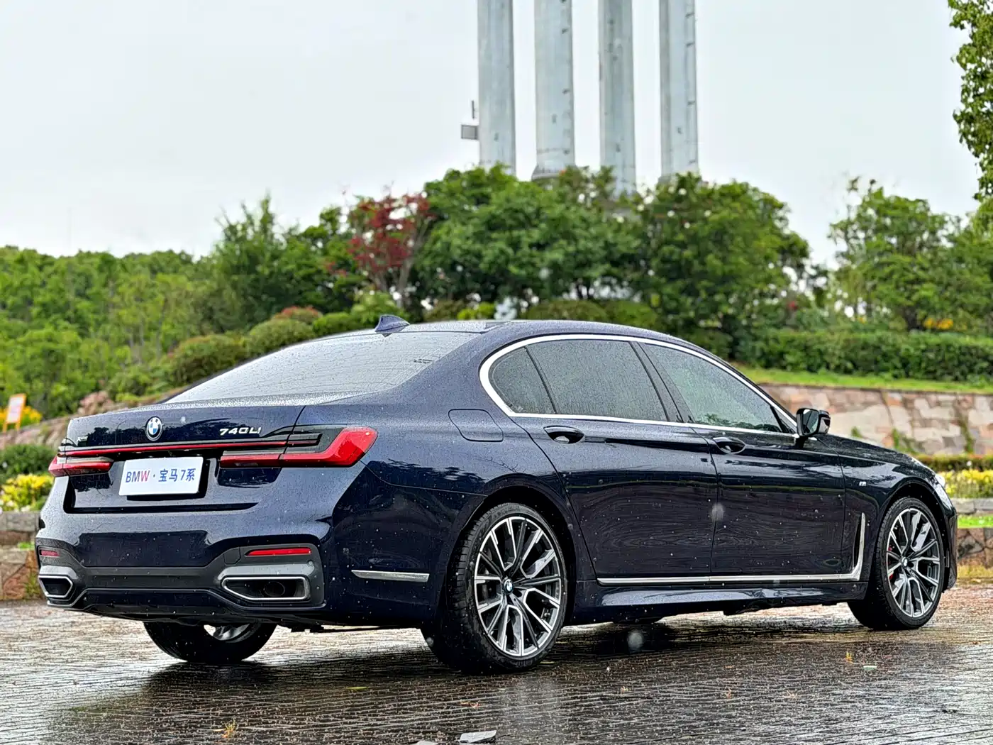 BMW 7 Series 2021 Model 740Li xDrive Executive M Sport Package фото 19