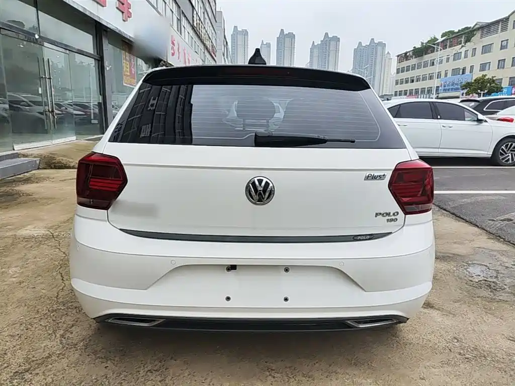 Volkswagen Polo 2019 Plus 1.5L Automatic Beats Trendy Edition фото 6