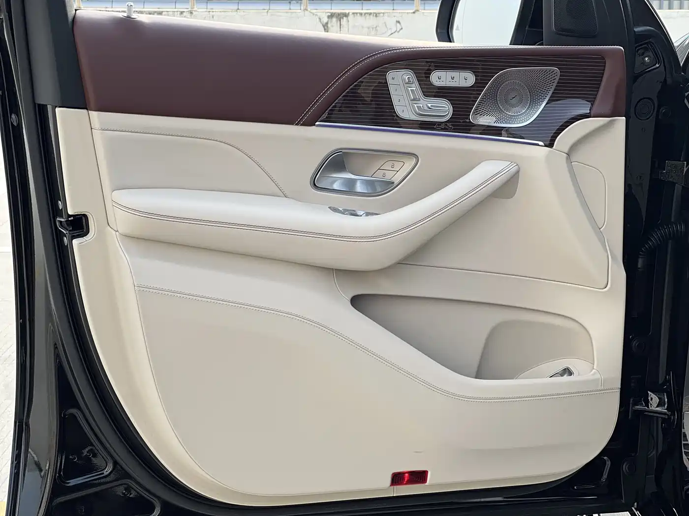 Mercedes-Benz Maybach GLS 2022 GLS 480 4MATIC фото 17
