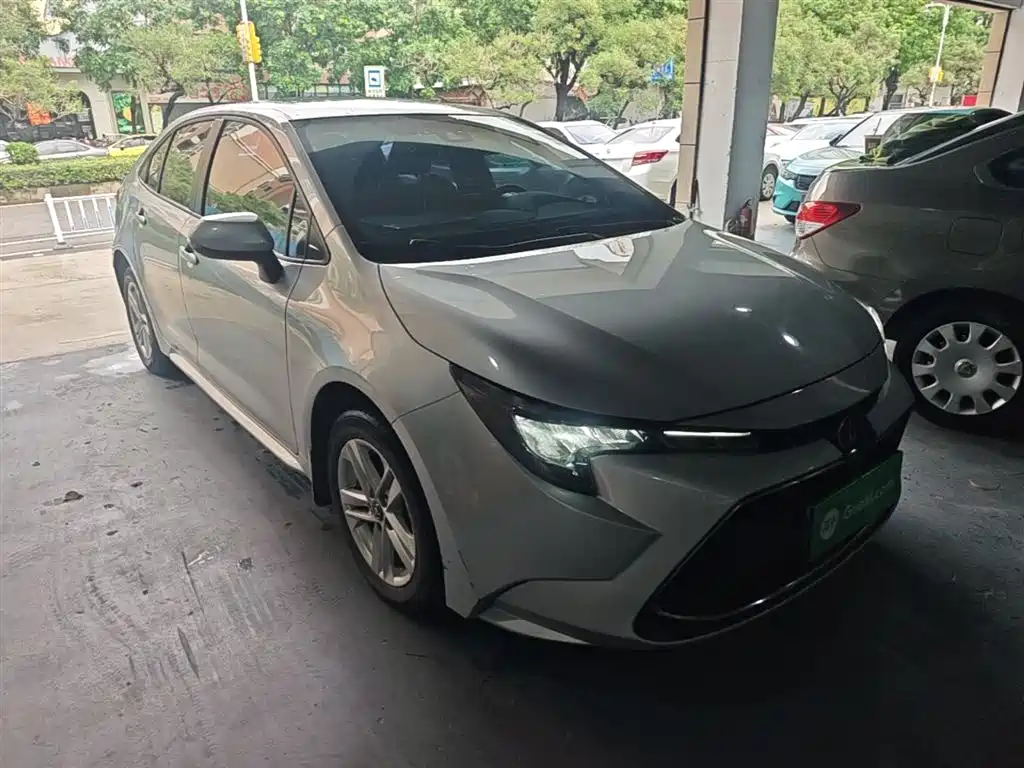 Toyota Levin 2019 185T CVT Luxury Edition China VI фото 4