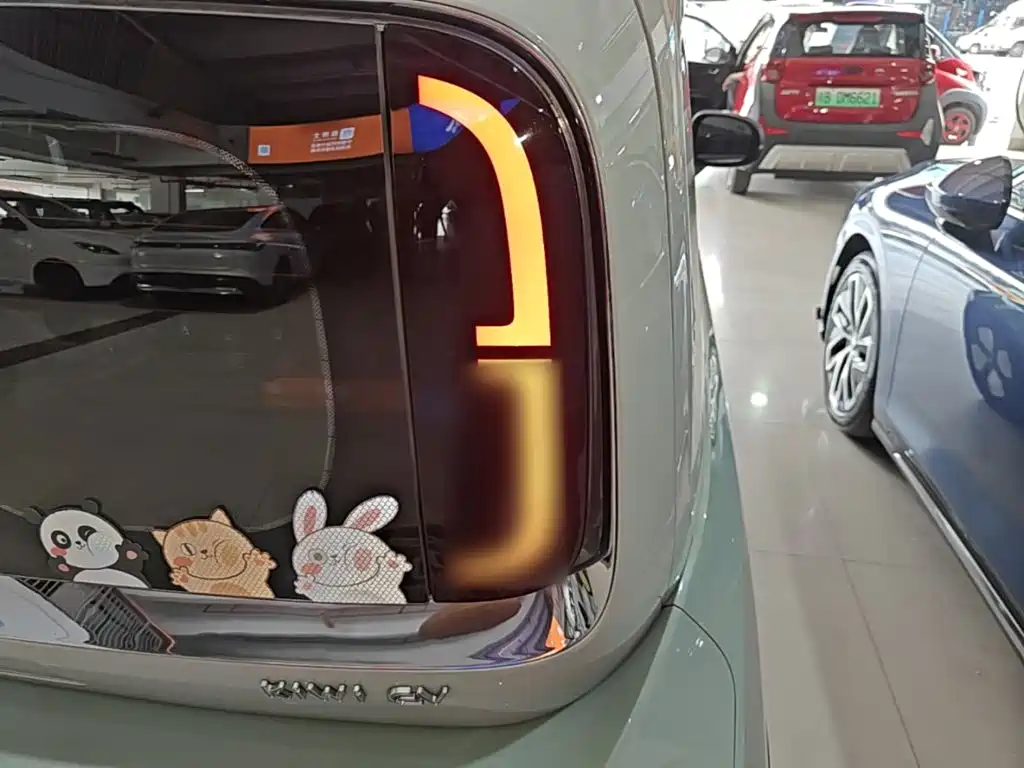 Baojun KiWi EV 2023 2023 Smart Luxury Edition LFP