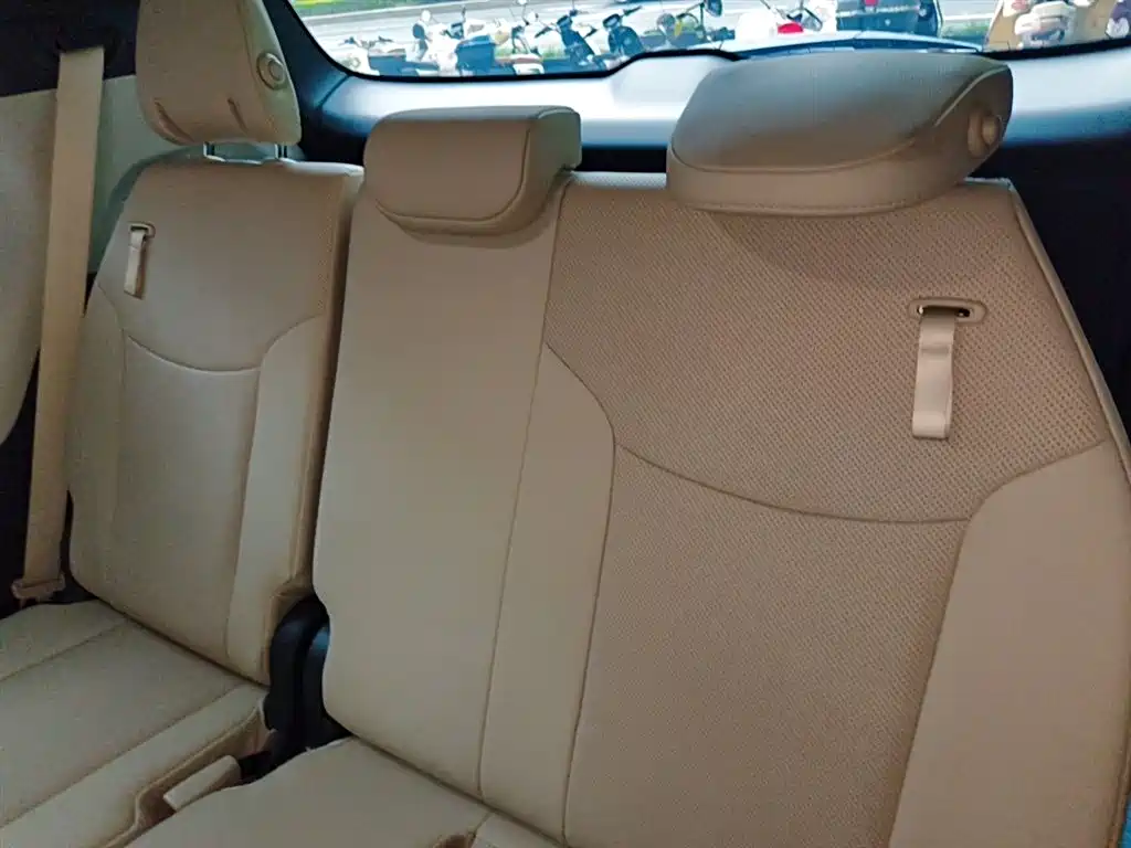 Toyota Sienna 2021 2.5L Hybrid Ultimate Edition фото 15