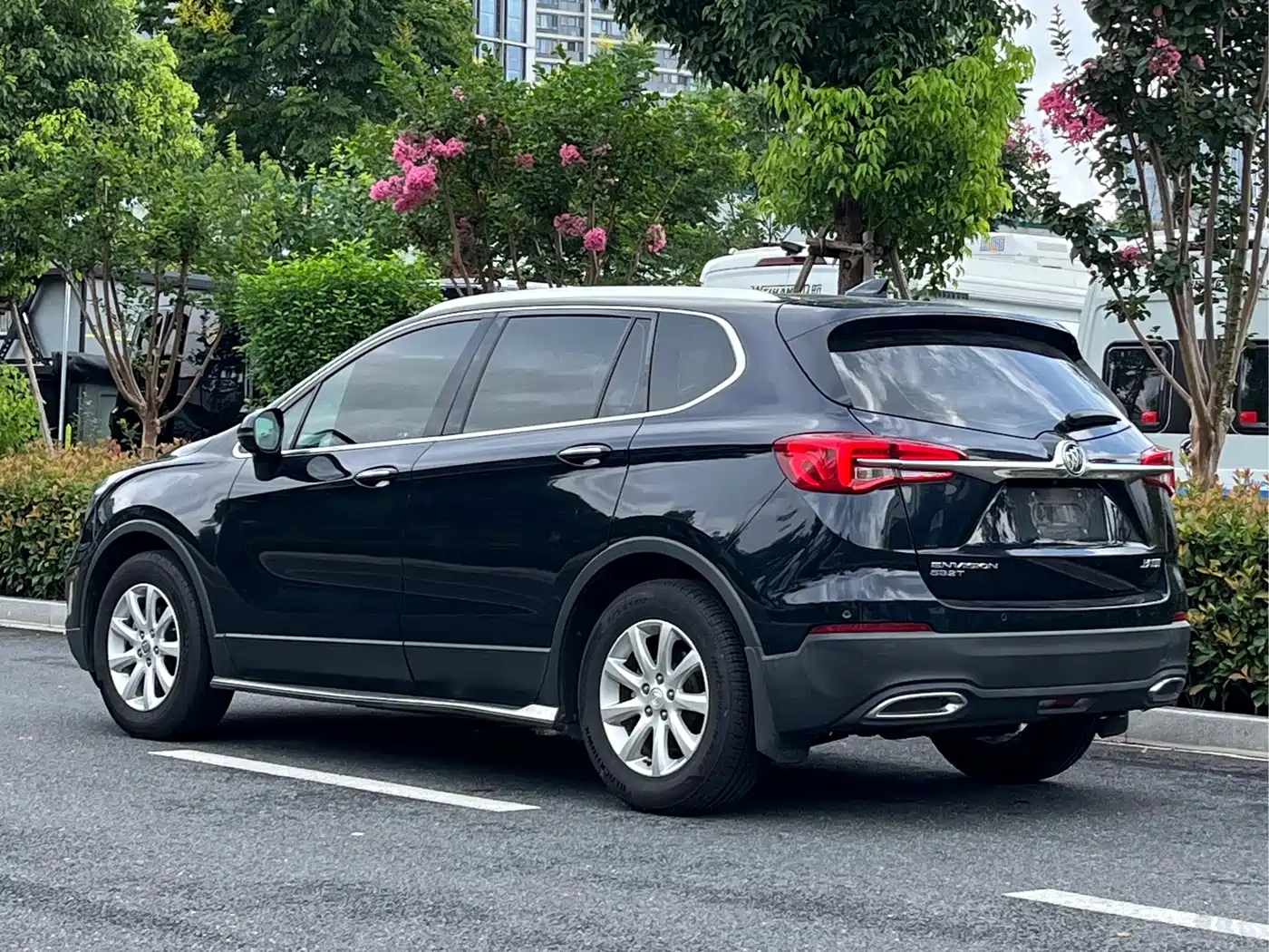 Фото 4 - Buick Envision Plus