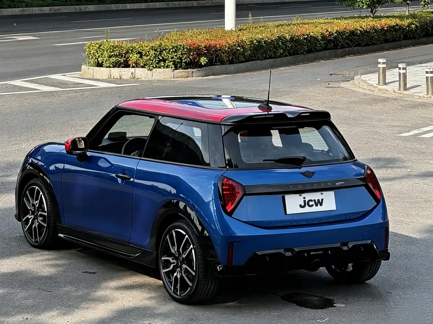 MINI JCW 2025 JOHN COOPER WORKS фото 4